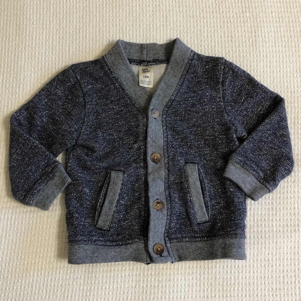 Baby b’gosh button up cardigan - 18M - gently used